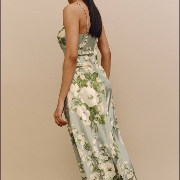 Reformation Selah silk dress in Tarragon, size 4 - Picture 2 of 8